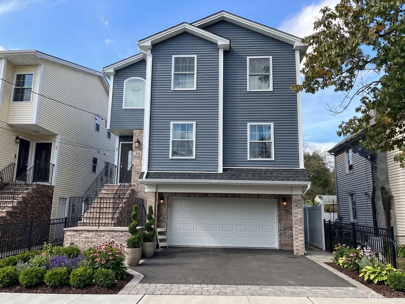 DB House photo